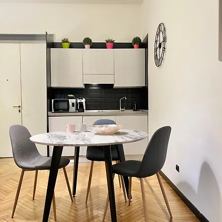 Zecca Apartment *