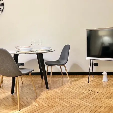 Zecca Apartment *